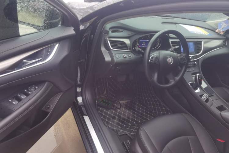 Used Buick LaCrosse 2022 652T Luxury Version Driver Seat