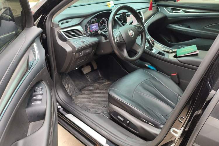 Used Buick LaCrosse 2022 552T Luxury Version Driver Seat