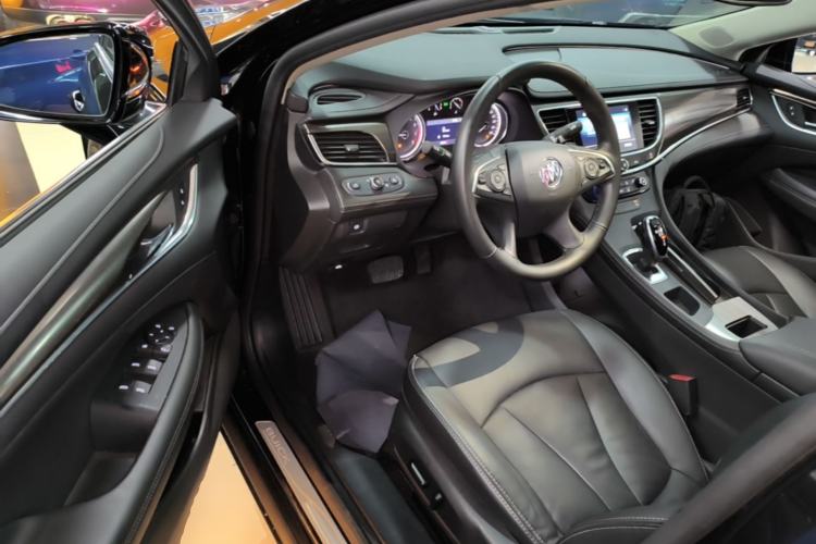 Used Buick LaCrosse 2022 552T Luxury Version Driver Seat