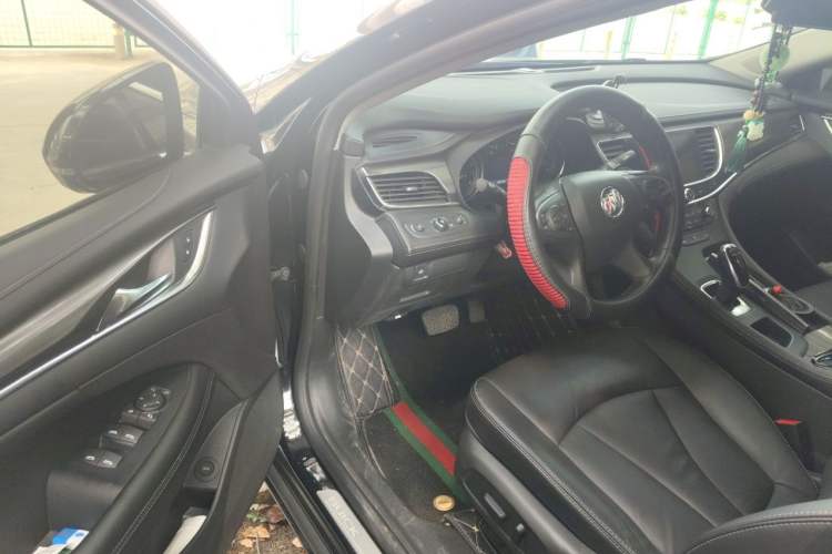Used Buick LaCrosse 2022 652T Luxury Version Driver Seat