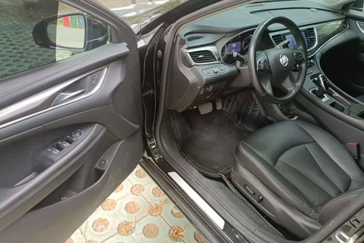 Used Buick LaCrosse 2022 552T Luxury Version Driver Seat