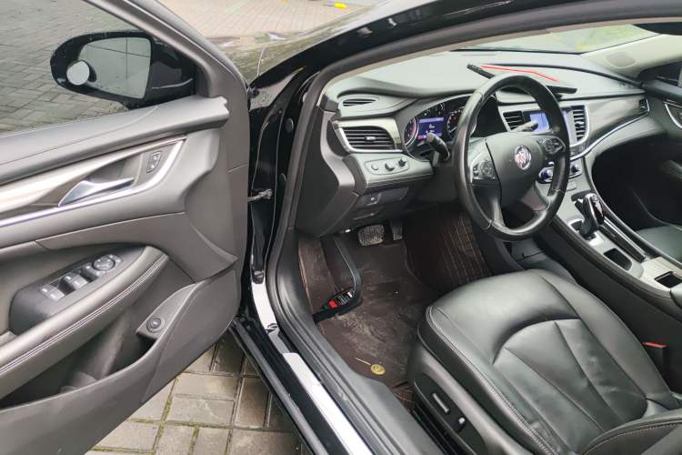 Used Buick LaCrosse 2022 652T Luxury Version Driver Seat