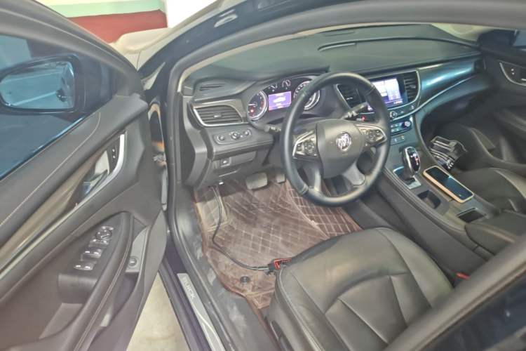 Used Buick LaCrosse 2022 652T Luxury Version Driver Seat