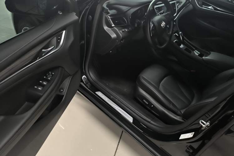 Used Buick LaCrosse 2022 652T Luxury Version Driver Seat