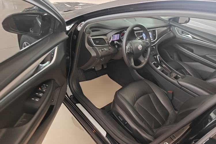 Used Buick LaCrosse 2022 652T Luxury Version Driver Seat