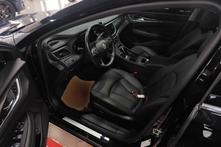 Used Buick LaCrosse 2022 652T Luxury Version Driver Seat