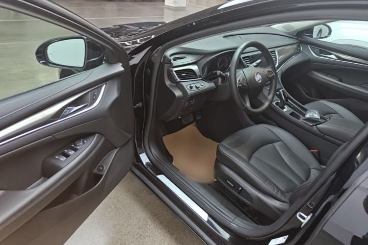 Used Buick LaCrosse 2022 652T Luxury Version Driver Seat