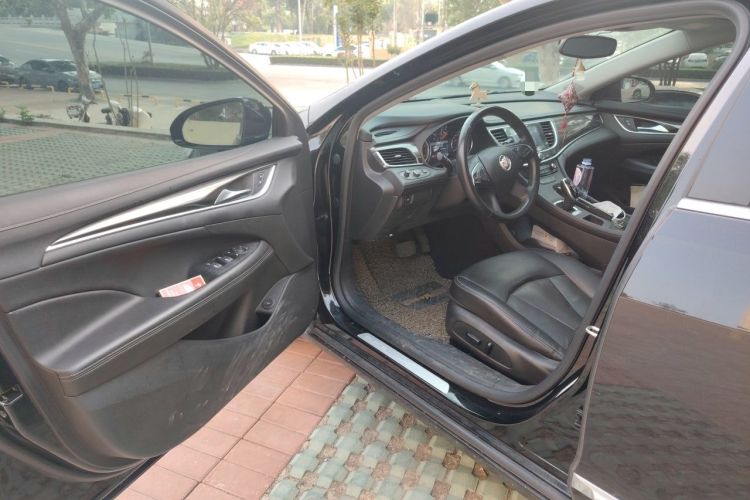 Used Buick LaCrosse 2022 652T Luxury Version Driver Seat