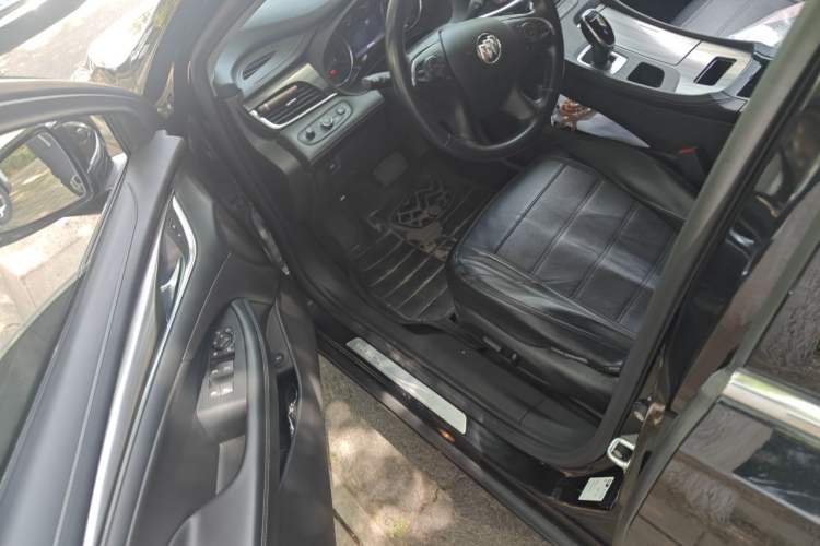 Used Buick LaCrosse 2022 652T Luxury Version Driver Seat