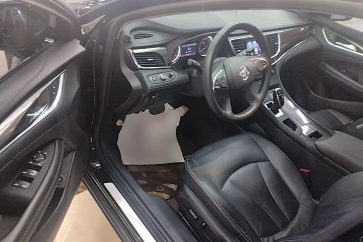 Used Buick LaCrosse 2022 552T Luxury Version Driver Seat