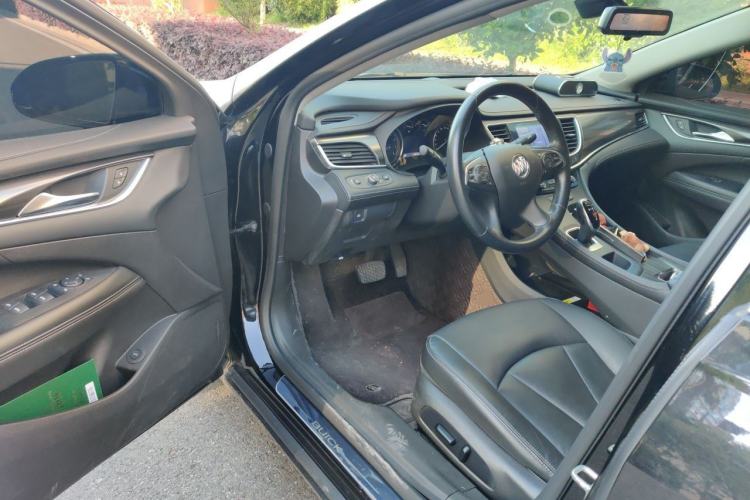 Used Buick LaCrosse 2022 652T Luxury Version Driver Seat