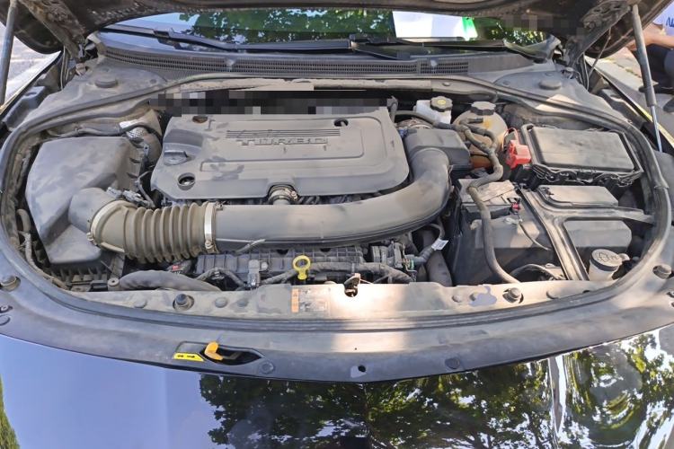 Used Buick LaCrosse 2022 652T Luxury Version Engine Bay