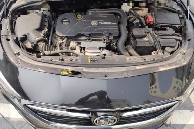 Used Buick LaCrosse 2022 552T Luxury Version Engine Bay