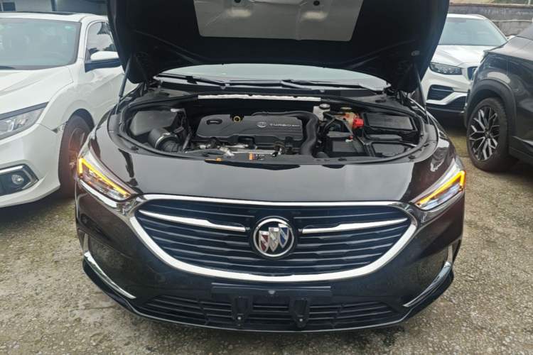 Used Buick LaCrosse 2022 552T Luxury Version Engine Bay
