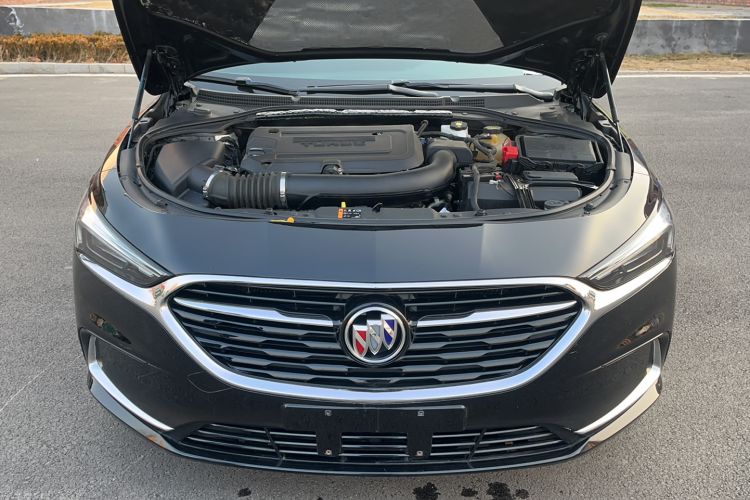 Used Buick LaCrosse 2022 652T Luxury Version Engine Bay