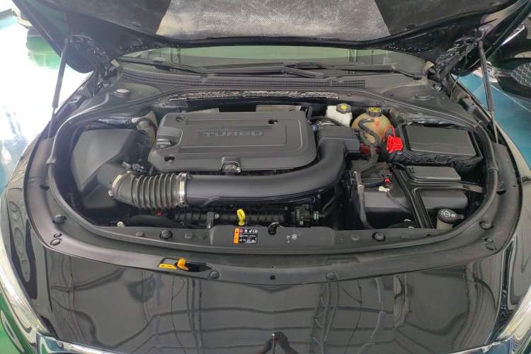 Used Buick LaCrosse 2022 652T Luxury Version Engine Bay