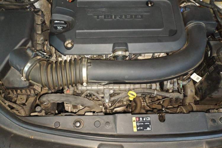 Used Buick LaCrosse 2022 652T Luxury Version Engine Bay