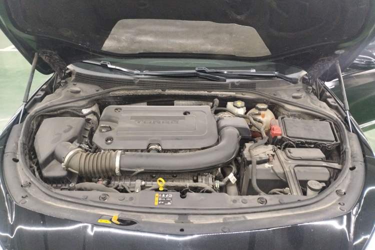 Used Buick LaCrosse 2022 652T Luxury Version Engine Bay