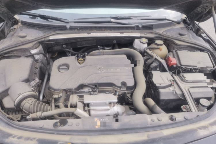 Used Buick LaCrosse 2022 552T Luxury Version Engine Bay