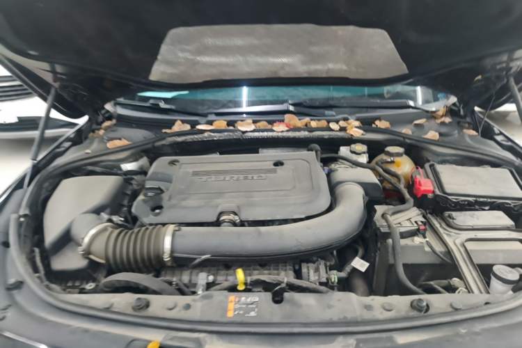 Used Buick LaCrosse 2022 652T Luxury Version Engine Bay