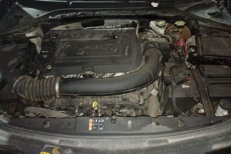 Used Buick LaCrosse 2022 652T Luxury Version Engine Bay