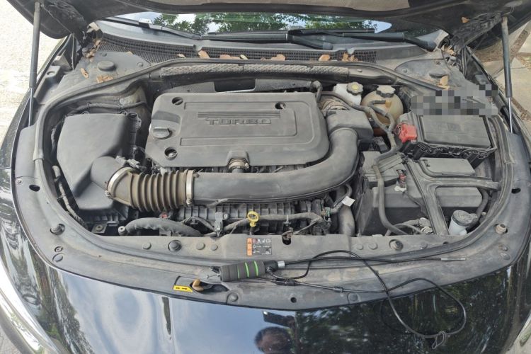 Used Buick LaCrosse 2022 652T Luxury Version Engine Bay