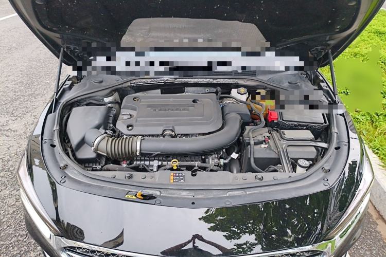 Used Buick LaCrosse 2022 Avenir Avia First Edition Engine Bay