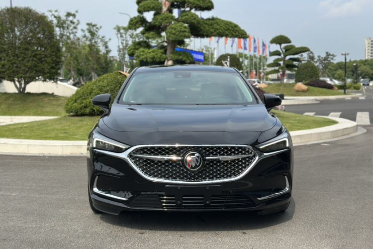 Used Buick LaCrosse 2022 Avenir Avia First Edition Exterior 3
