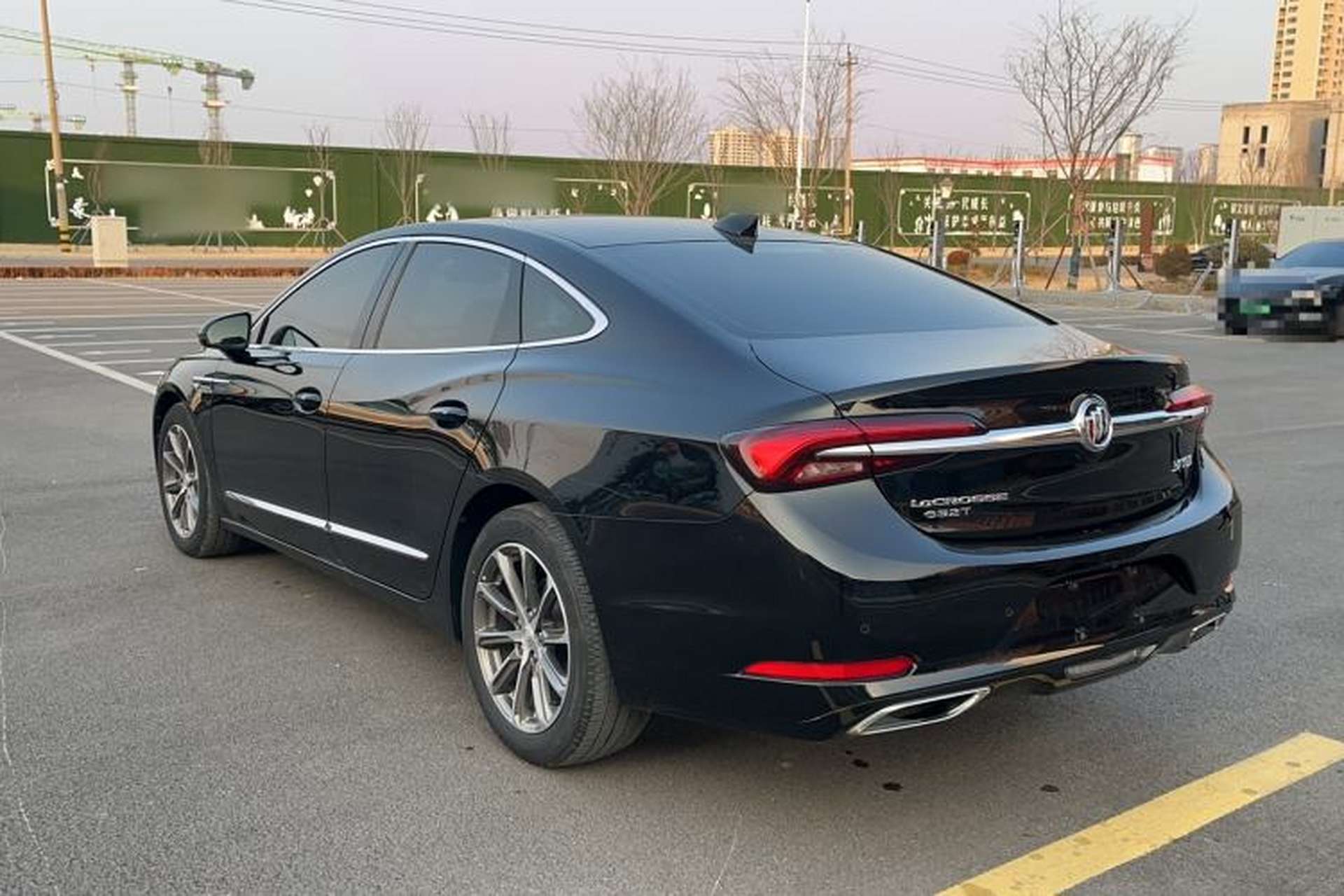 Used Buick LaCrosse 2022 652T Luxury Version Exterior 5