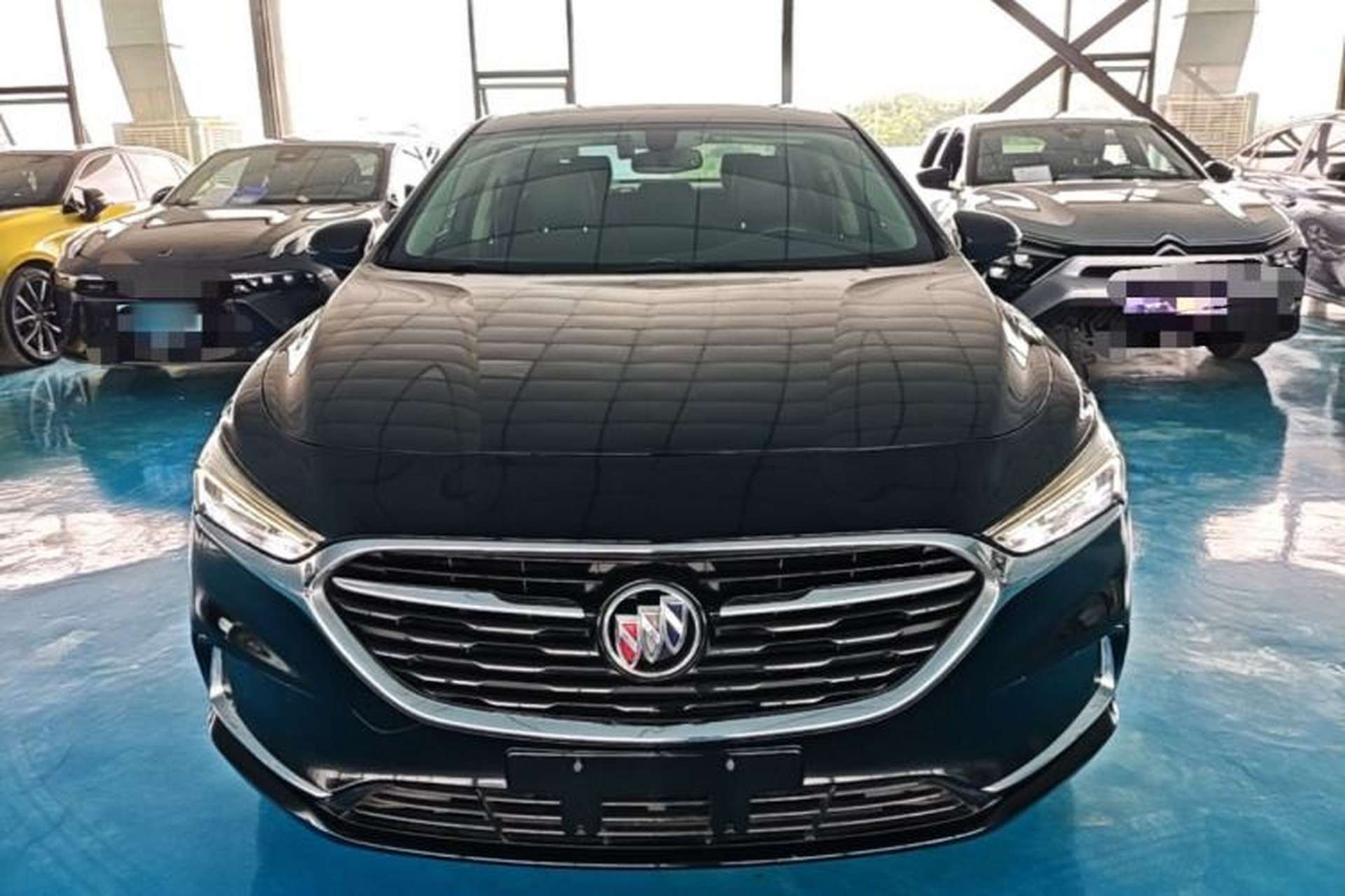 Used Buick LaCrosse 2022 552T Luxury Version Front