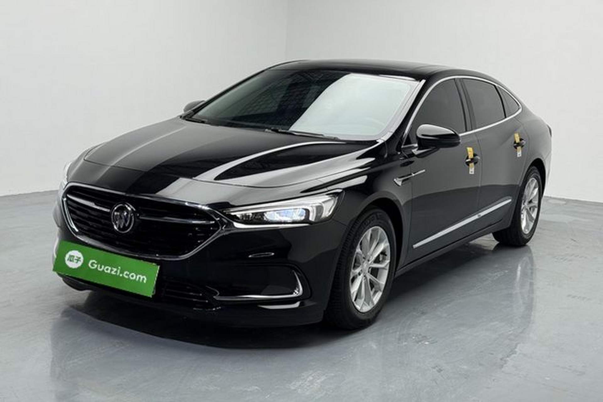 Used Buick LaCrosse 2022 552T Luxury Version Front Left 45 Deg