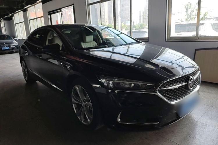 Used Buick LaCrosse 2022 Avenir Avia First Edition Front Right 45 Deg