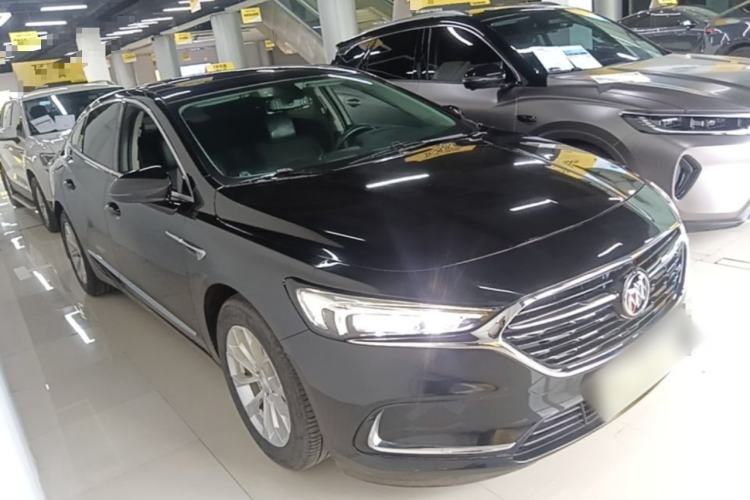 Used Buick LaCrosse 2022 552T Luxury Version Front Right 45 Deg