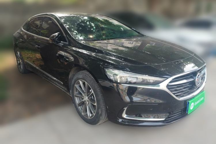 Used Buick LaCrosse 2022 652T Luxury Version Front Right 45 Deg