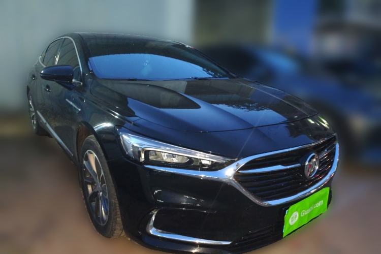 Used Buick LaCrosse 2022 652T Luxury Version Front Right 45 Deg