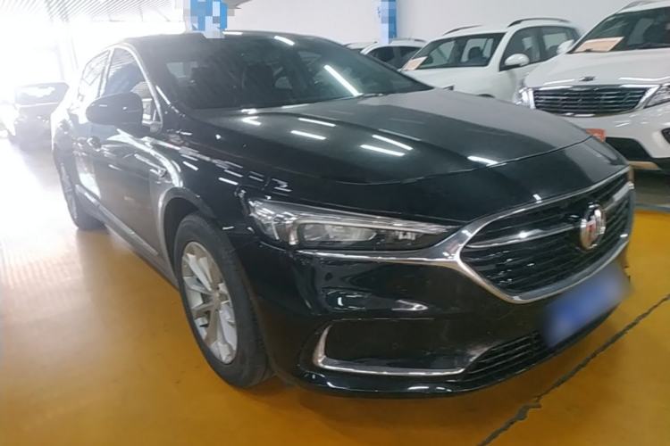 Used Buick LaCrosse 2022 552T Luxury Version Front Right 45 Deg