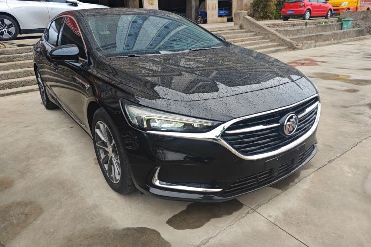 Used Buick LaCrosse 2022 652T Luxury Version Front Right 45 Deg