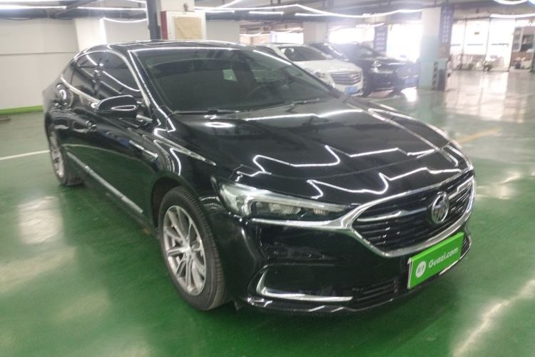 Used Buick LaCrosse 2022 652T Luxury Version Front Right 45 Deg