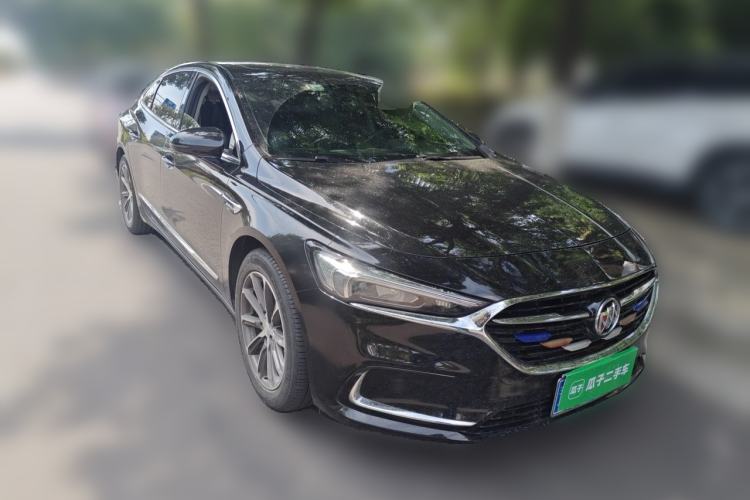 Used Buick LaCrosse 2022 652T Luxury Version Front Right 45 Deg