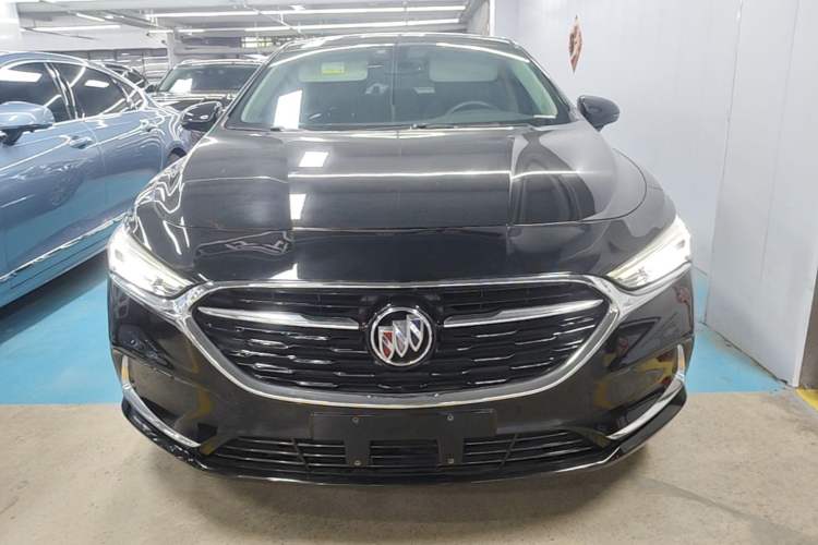 Used Buick LaCrosse 2022 652T Luxury Version Front