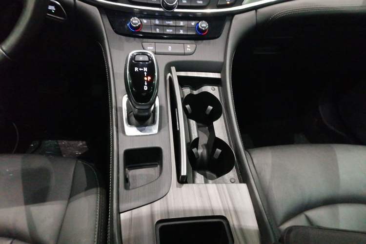 Used Buick LaCrosse 2022 652T Luxury Version Gear Lever