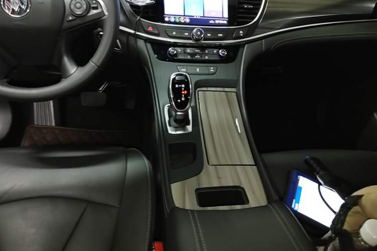 Used Buick LaCrosse 2022 652T Luxury Version Gear Lever