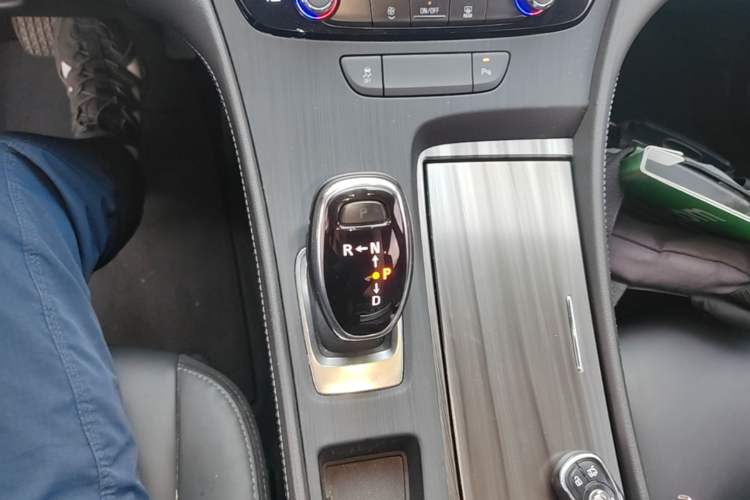 Used Buick LaCrosse 2022 552T Luxury Version Gear Lever