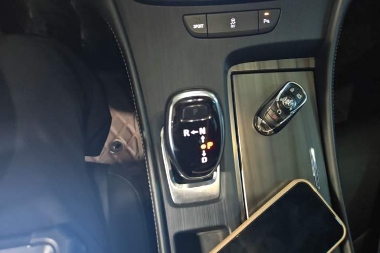 Used Buick LaCrosse 2022 652T Luxury Version Gear Lever
