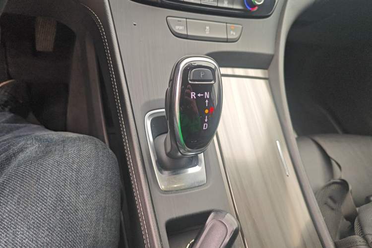 Used Buick LaCrosse 2022 652T Luxury Version Gear Lever