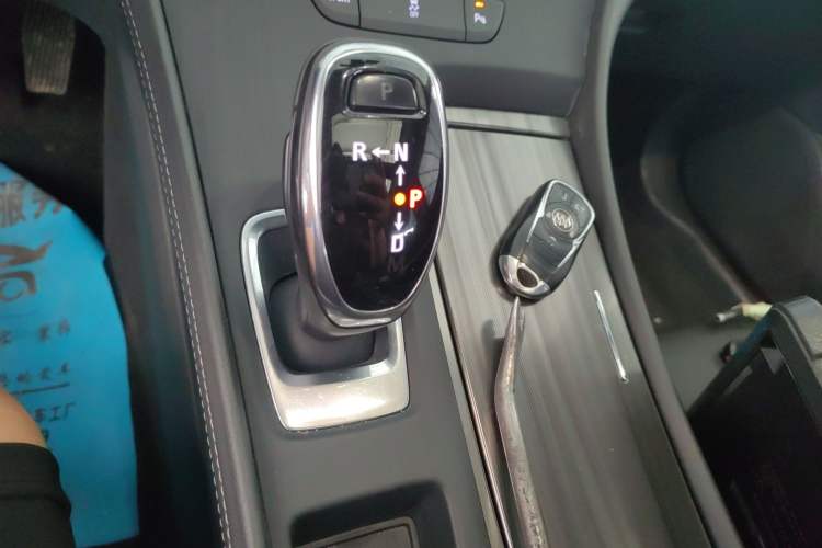 Used Buick LaCrosse 2022 652T Luxury Version Gear Lever
