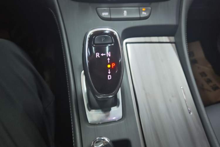 Used Buick LaCrosse 2022 652T Luxury Version Gear Lever