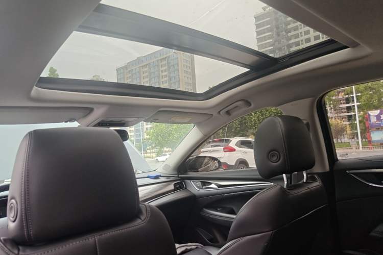 Used Buick LaCrosse 2022 652T Luxury Version Headliner