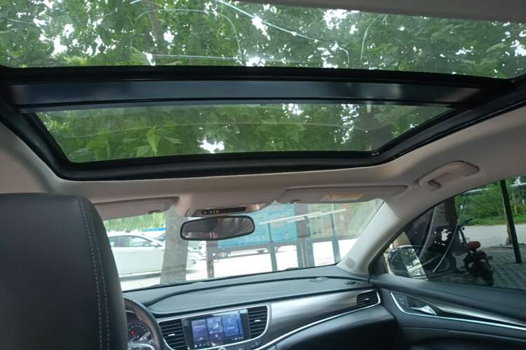 Used Buick LaCrosse 2022 552T Luxury Version Headliner