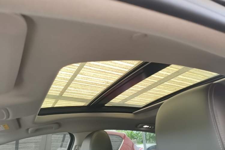 Used Buick LaCrosse 2022 652T Luxury Version Headliner